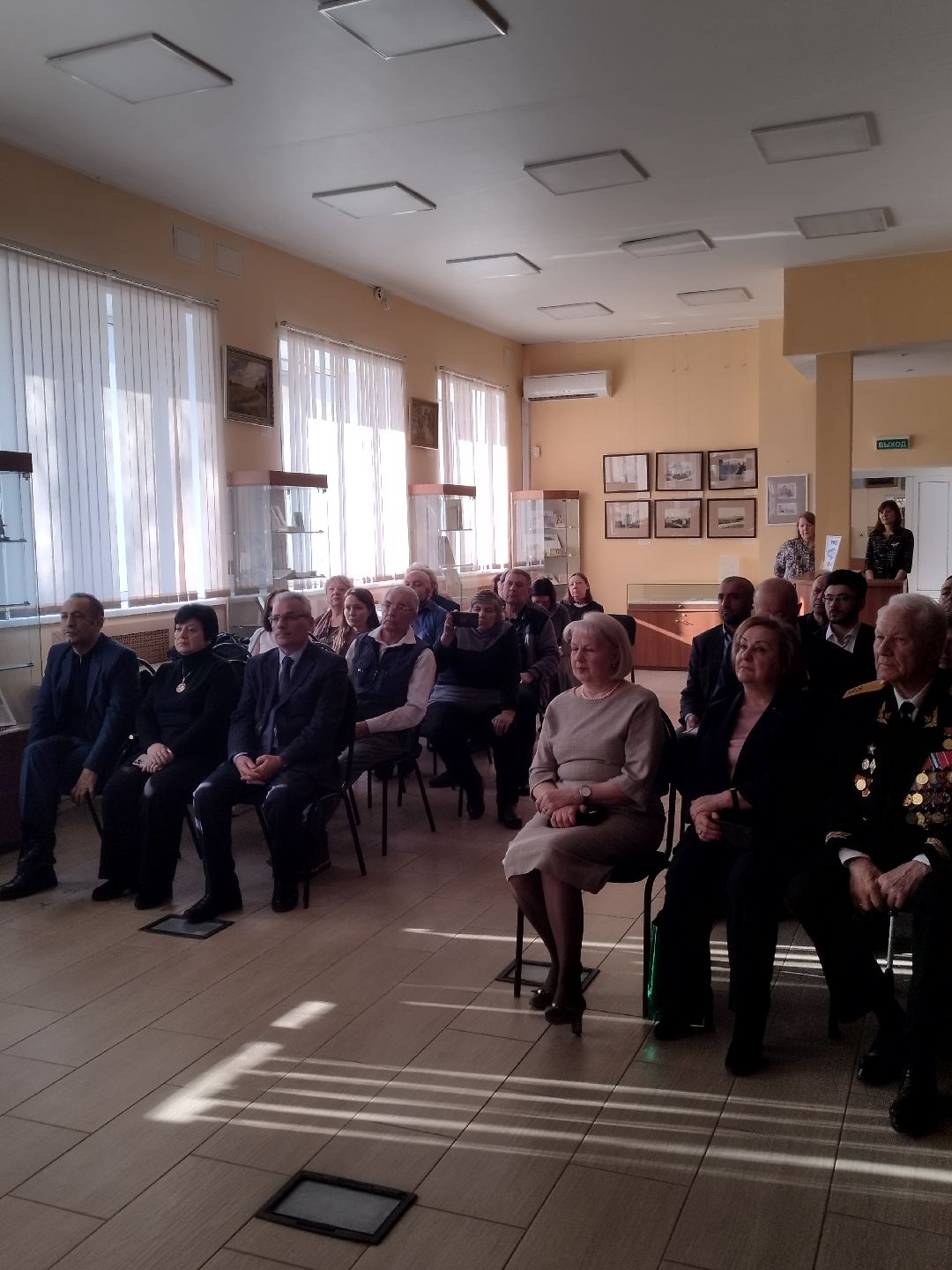 волонтеры