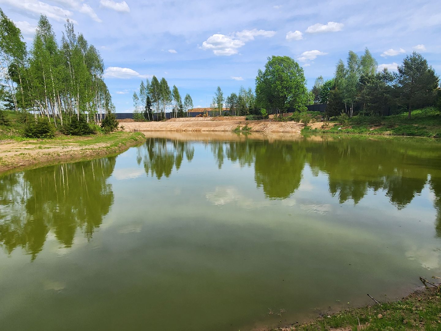 Город