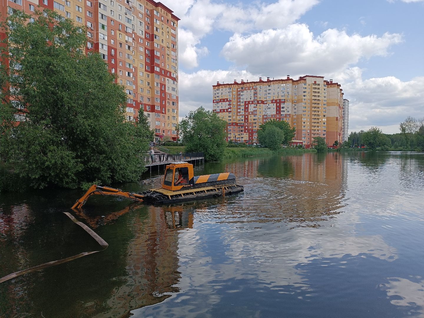 очистка водоема