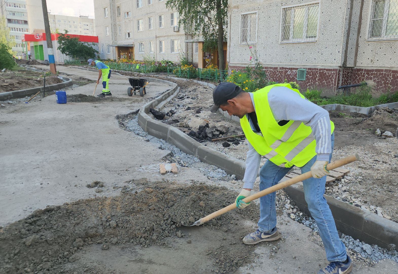 благоустройство дворов