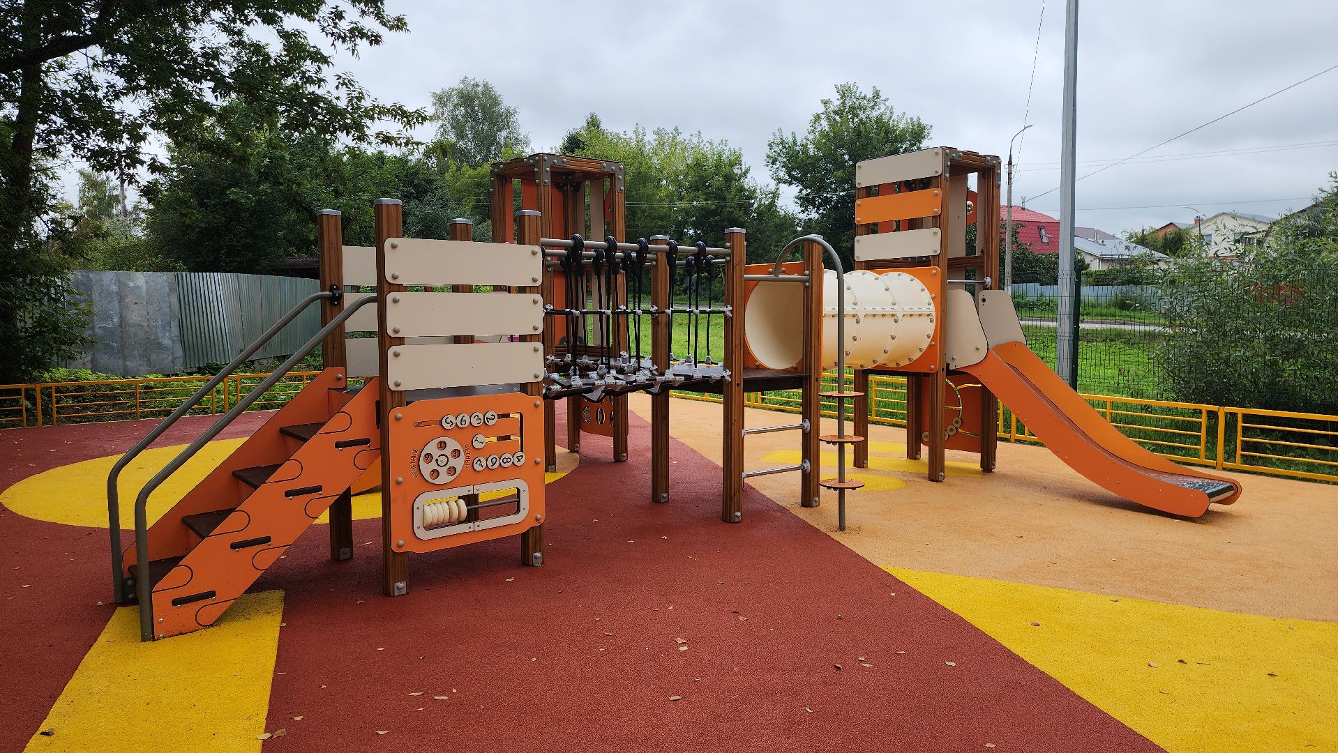детская площадка
