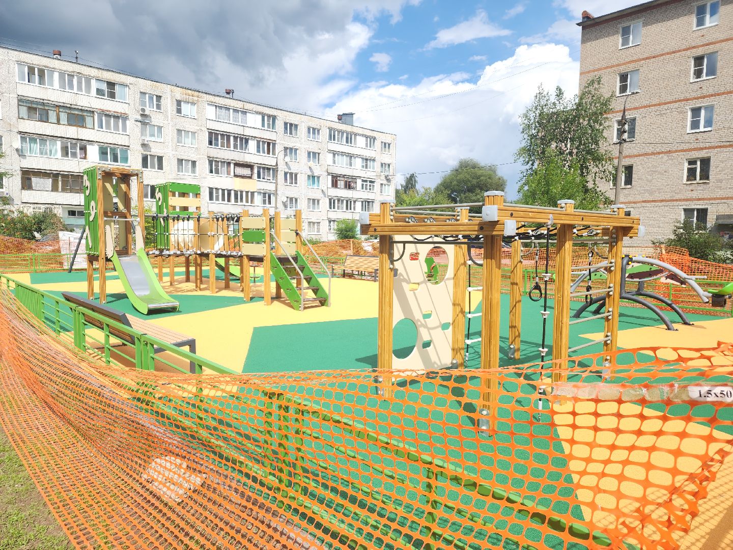 детская площадка