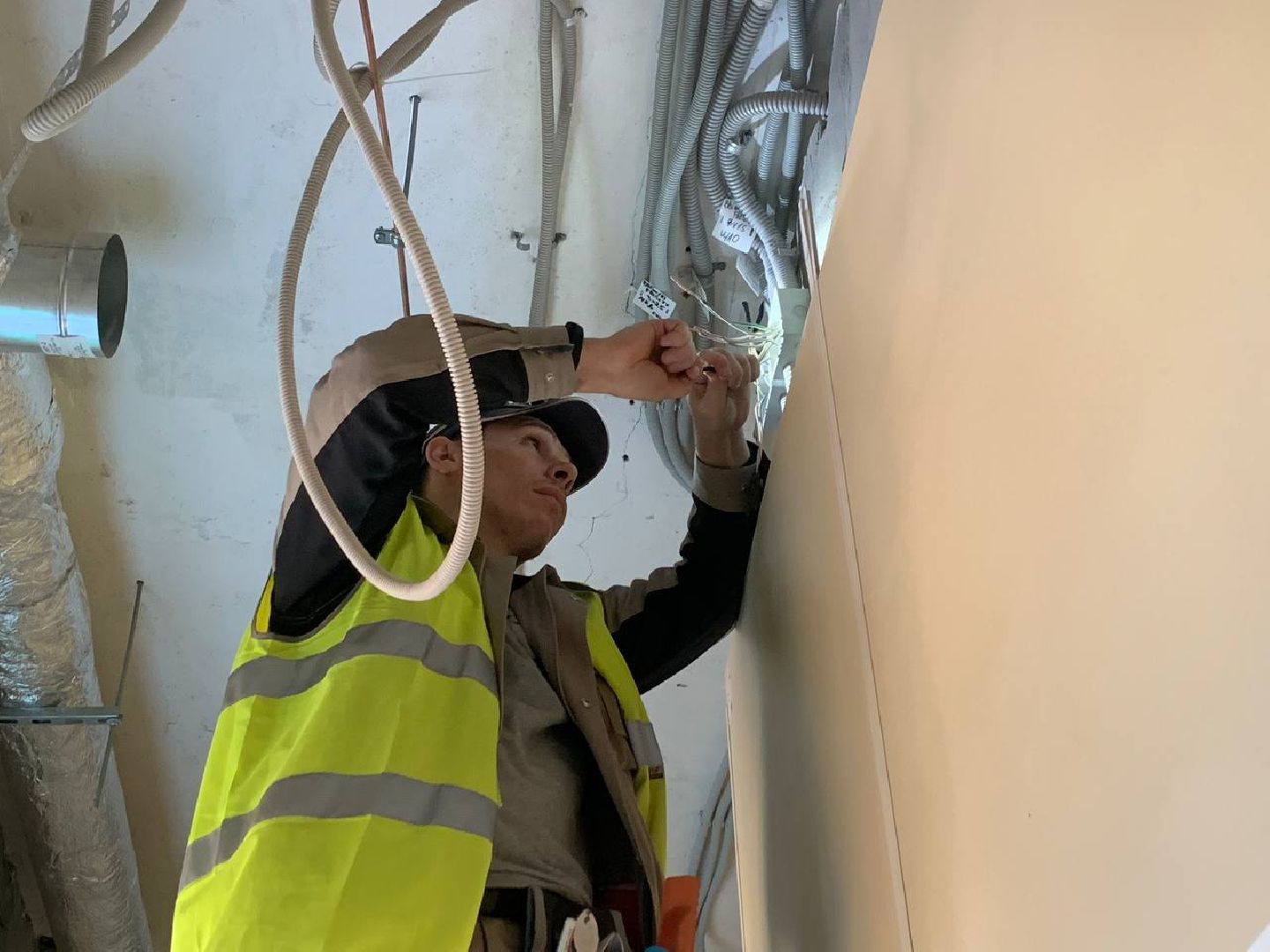 Строительство