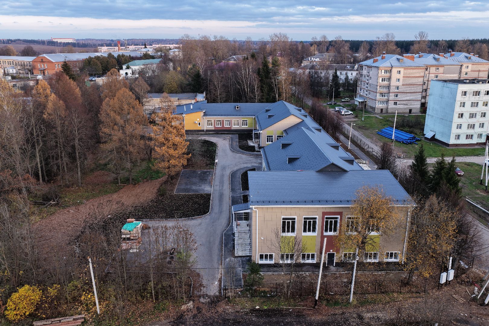 школа в колычево