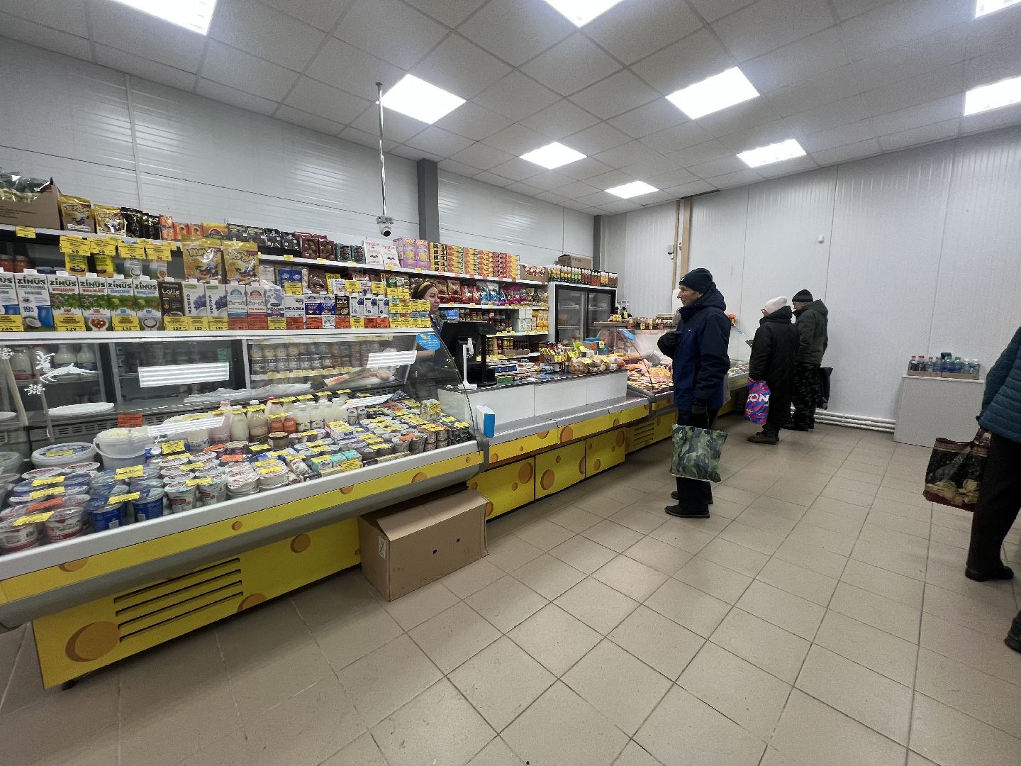 Крытый рынок запрудня