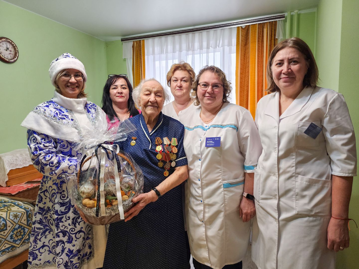 Поздравление ветеранов вов